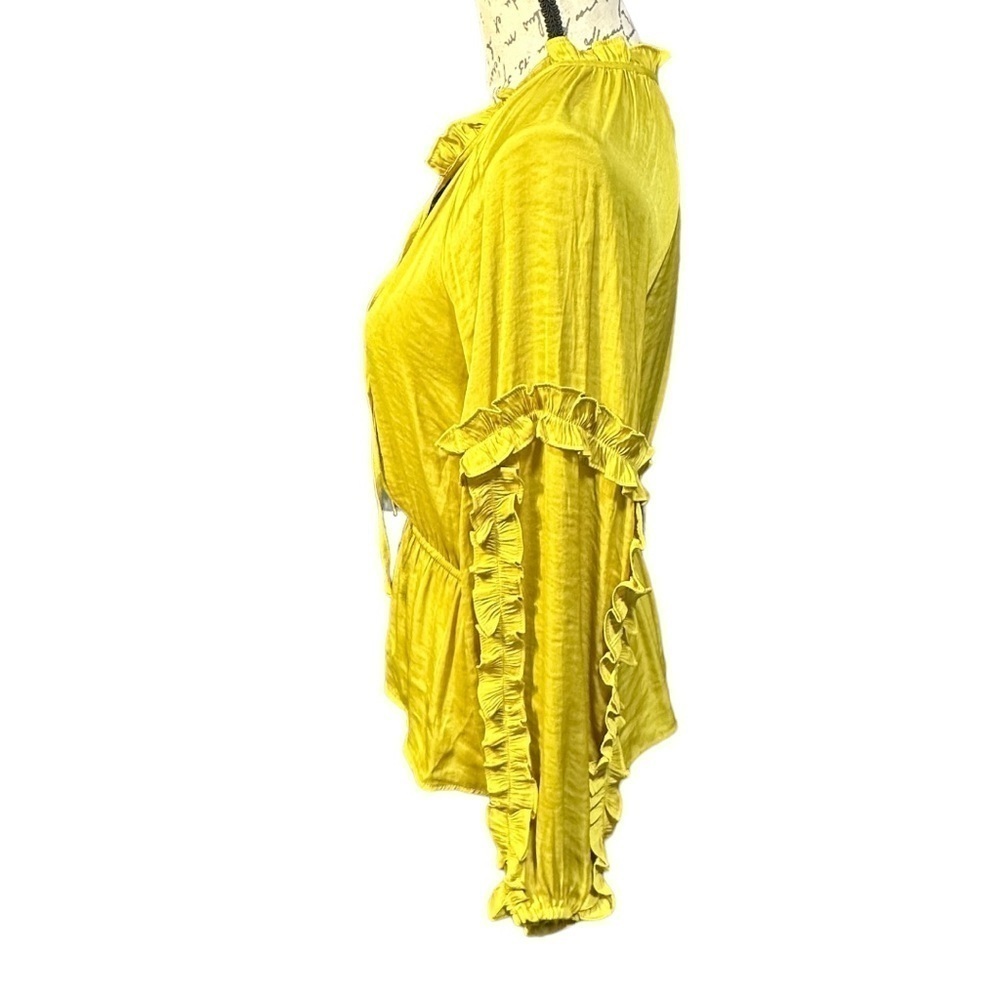 Calligraphie Chartreuse Ruffled Blouse Size Small NWT - Picture 2 of 7